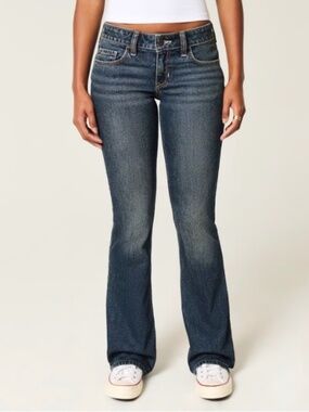 💐NWT💐Hollister Low-Rise Dark Wash Embroidered Bootcut Jeans - size 31